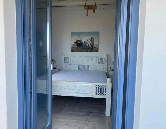 Ambeli house in Folegandros - Moniasma sunset living