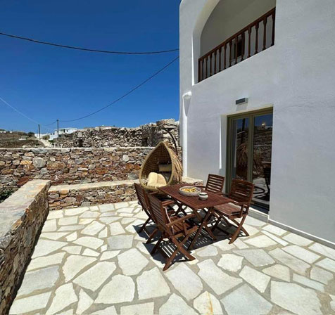 Lygaria house in Folegandros - Moniasma sunset living
