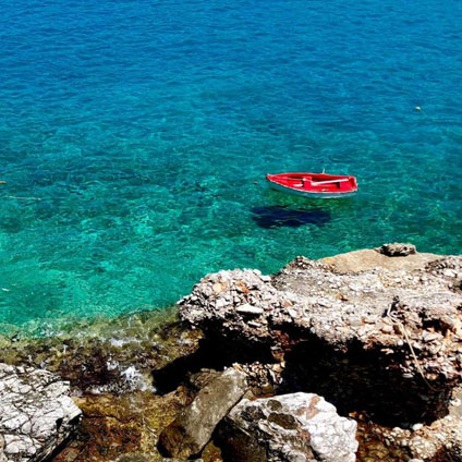 Holidays in Folegandros