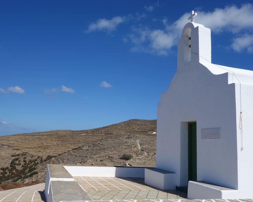 Small church in Folegandros